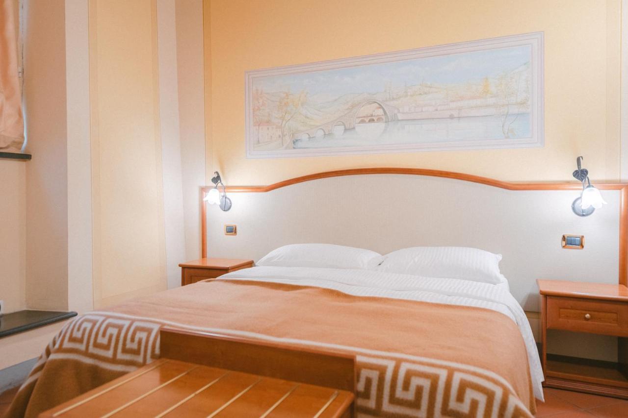 Bnb Dimora dei Guelfi Lucca Exterior foto